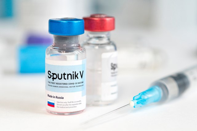 U Italiji počela proizvodnja probne serije ruske vakcine